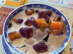 -广信牛奶甜品世家(台东店)
