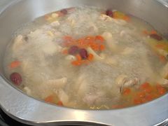 -光头药膳鸡(莱茵小镇店)