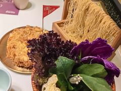 -洪氏嗨捞·猪肚鸡火锅(阳光天地店)