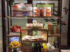 面包甜点陈列柜-皇饭儿·王润兴酒楼(河坊街店)