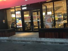 门面-肯德基(亦庄上海沙龙店)