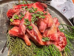 -草家酱蟹炭火烤肉店(珲春南路二店)