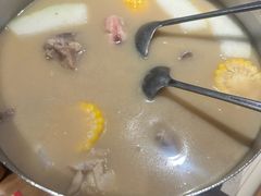 -肥仔文澳门猪骨煲(南京西路店)