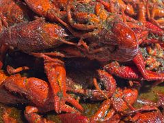 -叶派龙虾•招牌香辣蟹·海鲜(中海国际店)