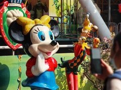 -顺德大良半月城游乐场