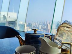 -Hi City·城市之巅