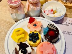 -咖啡苑自助餐厅·中国大饭店