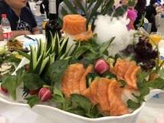 -天外天美食广场(哈尔滨路店)