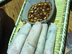 -野山舂·贵州现舂酸汤火锅(鸿通城店)