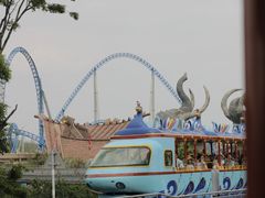 -七彩云南欢乐世界