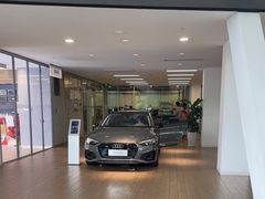 -上海永达奥诚奥迪4S店(申江路店)