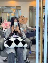 点击看大图 -INS羽毛接发·巴黎画染