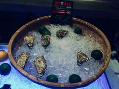 生蚝-LONG BAR 廊吧(外滩华尔道夫酒店)