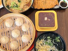 -玖鲜小笼(中山广场店)