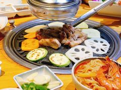 -唯成•韩国炭火烤肉 유성고기