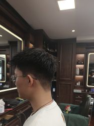 -贝勒爷专业男发