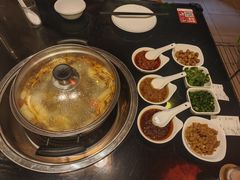 -丫丫汤膳打边炉(宏府408坊店)