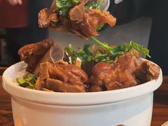 胡萝卜猪脚-大三元台湾鲁肉饭(沙井新桥店)