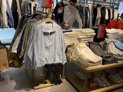-URBAN REVIVO(北京斯普瑞斯奥特莱斯店)