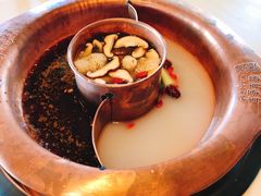 -滇釜火锅·能喝汤的火锅(车公庄店)