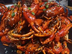 -巴厘龙虾·榜首油焖大虾(音乐学院·沿江酒馆店)