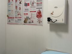 -守诺宠物医院·眼科· 特色牙科·异宠专科(虹口店)