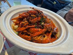 -肥肥虾庄·金牌油焖大虾(汉街SKP店)