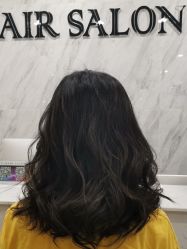 -V HAIR SALON造型