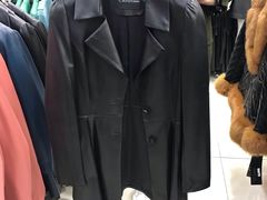 -肃宁华斯国际裘皮城