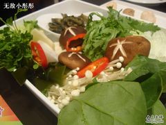 蔬菜拼盘-新辣道鱼火锅(领展购物广场·中关村店)