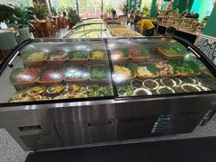 -爱伲牛肉火锅自助(景洪店)