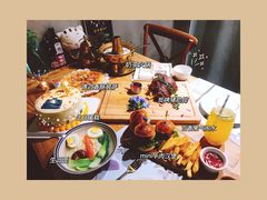 -麦甜创意轻食餐厅(西康路店)