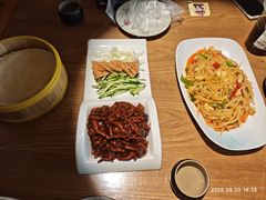 -顶顶香煎饼家常菜(金花南路店)