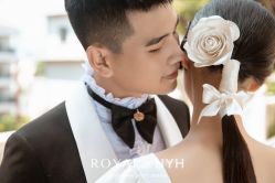 点击看大图 -挪娅婚纱摄影皇家会所
