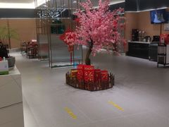 -红鼎豆捞·非遗鲍皇汤火锅(宝丰路店)