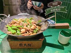 -费大厨辣椒炒肉(太平老街店)