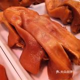 正宗牛肉98/斤，五香板鸭30/斤，猪头肉42/斤