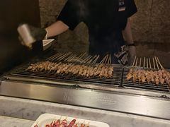 -雍和会海鲜姿造自助(湖东路店)