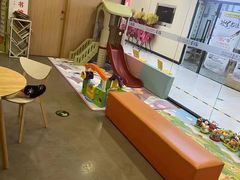 -红黄蓝成长中心(公益西桥校区)