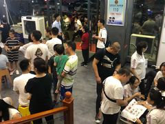 等位区-郑喜旺烧烤(郑州总店)