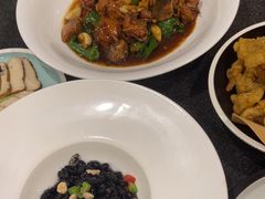 -鲁菜根·泰安菜(万达店)