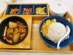金牌香汁牛腩饭【含时令炖汤】-牛楠楠·香港牛腩茶餐厅(永旺店)