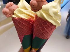 榴莲芒果口味华夫筒-麦当劳(民盈·国贸城店)