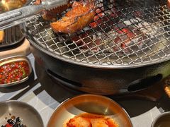 -草家酱蟹炭火烤肉店(珲春南路一店)