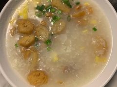 荔湾艇仔粥-老广酒楼(樱花店)