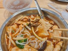 -柳州肥姨妈大骨螺蛳粉(万达中心店)