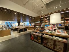 -茑屋书店(天目里店)