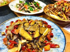 -阿山卓·野生菌火锅·纳西火塘烤肉