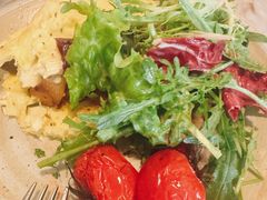 牛油果沙拉-the rug 飞毯 (朝阳公园店)