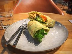 咖喱鸡肉拉法卷-Wagas沃歌斯(环贸店)